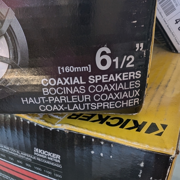 Speakers and subwoofers - Picture 5 of 5